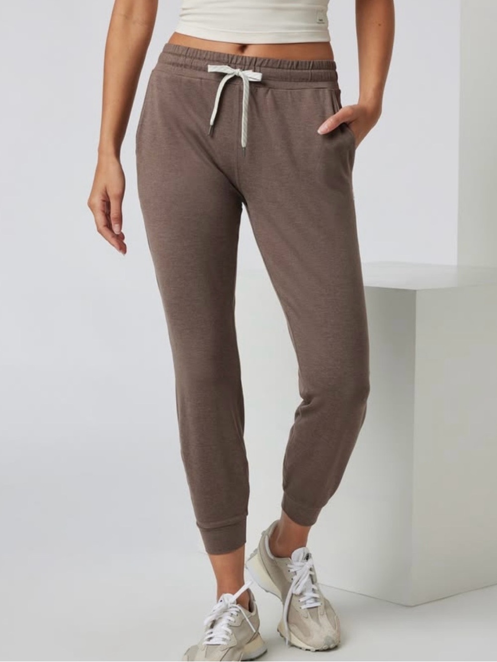 Vuori Jogger Sweatpants